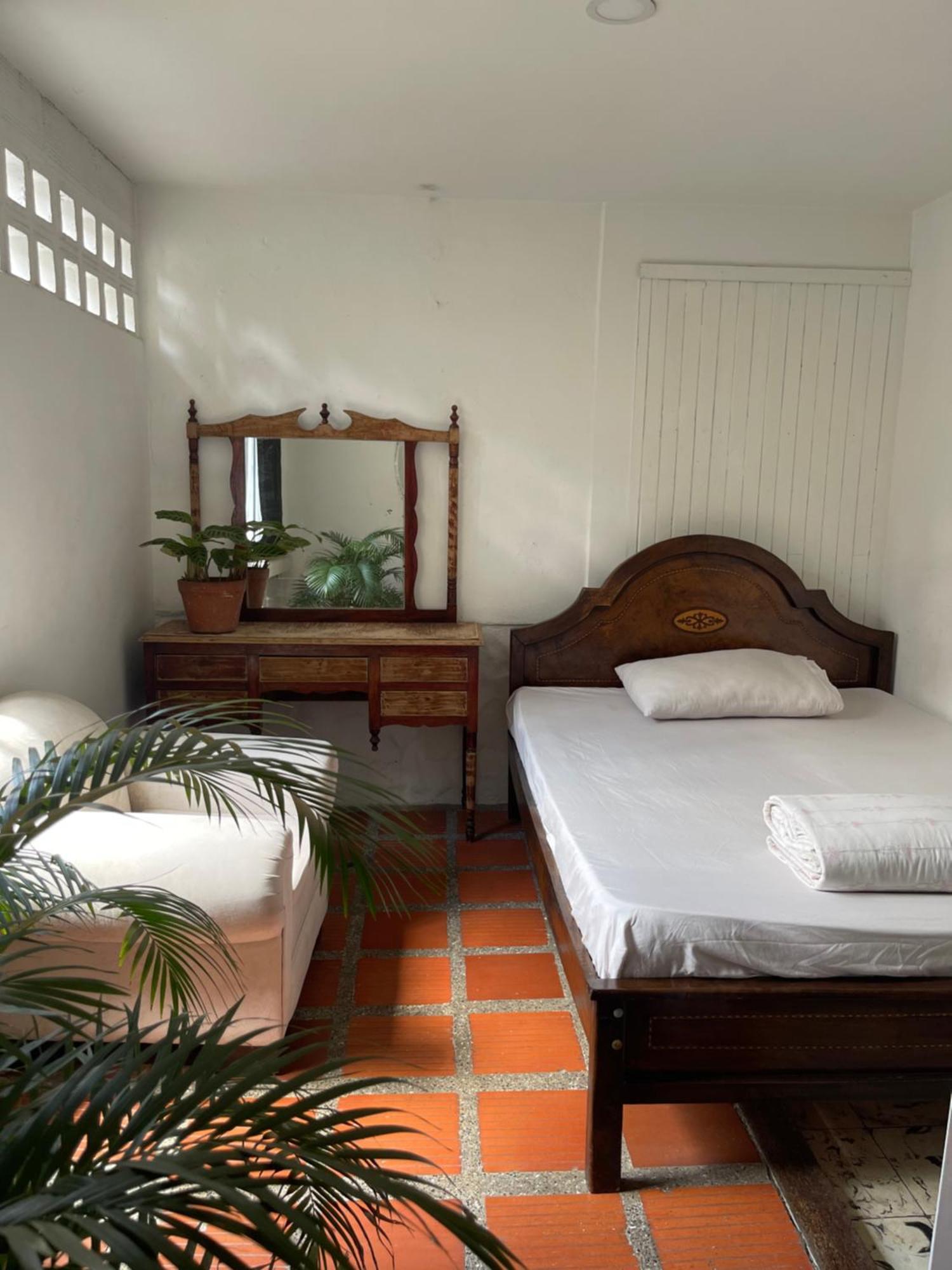 Hostal Casa Las Tias Μεντεγίν Εξωτερικό φωτογραφία